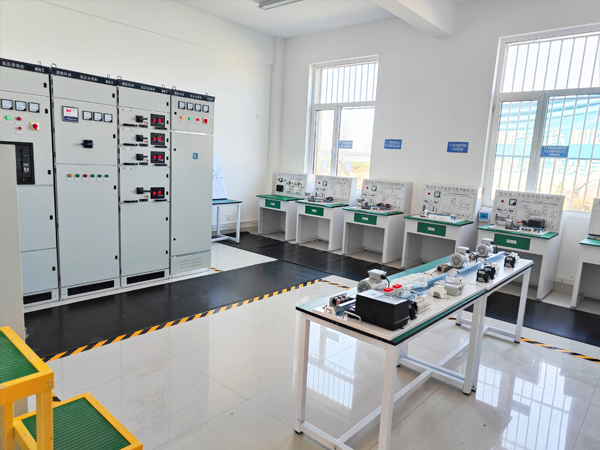 低壓電工實(shí)操設(shè)備